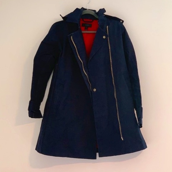 J. Crew Jackets & Blazers - J Crew 100% Cotton Fall Jacket w/ Detachable Hood and Red Lining.